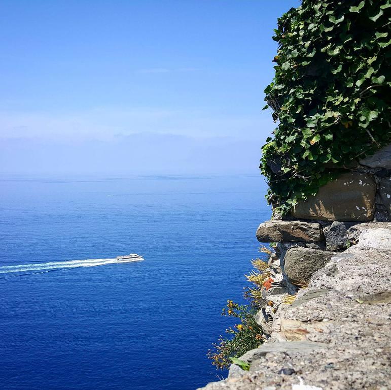 Affittacamere Il Timone Corniglia Luaran gambar