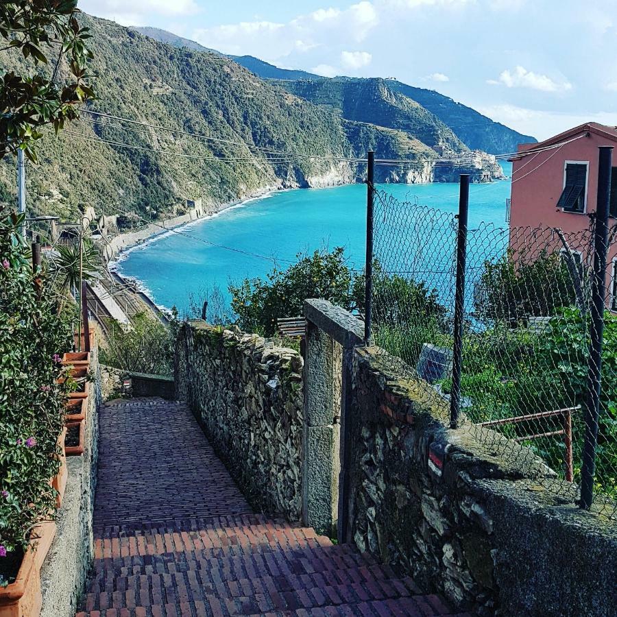 Affittacamere Il Timone Corniglia Luaran gambar